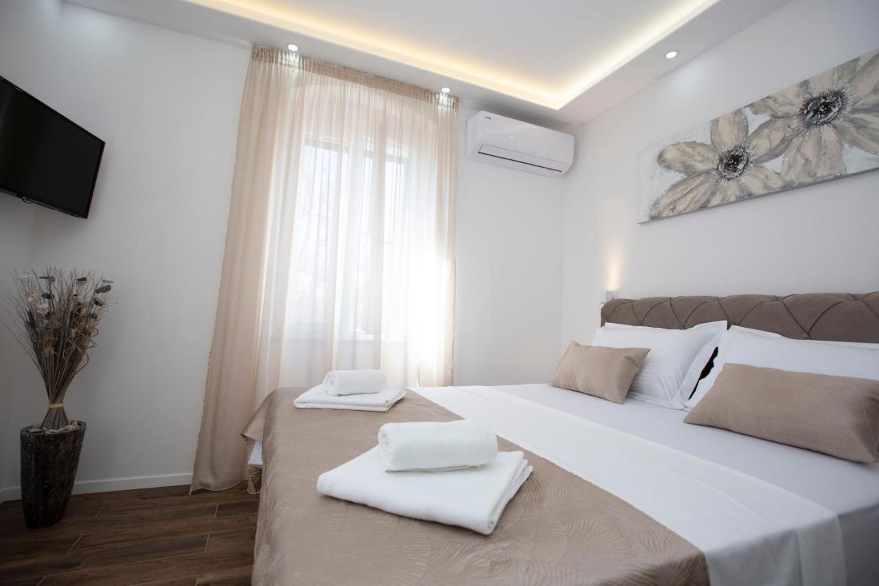 Old Town Apartment Anamarija Split Exterior foto